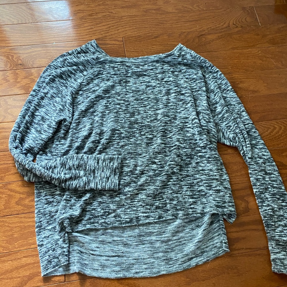 American eagle grey sweater